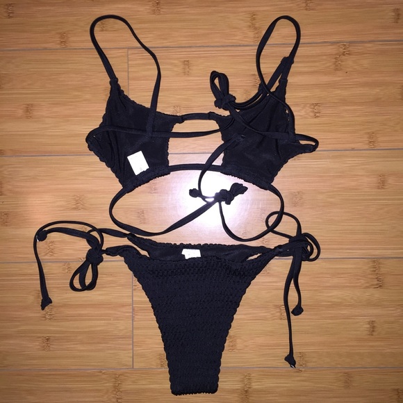 Bikini Set - Picture 5 of 7